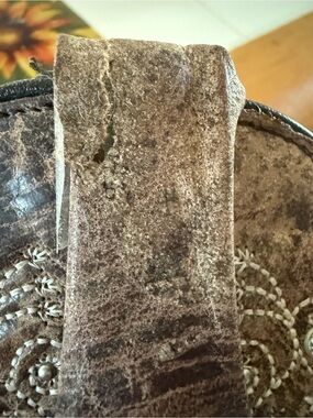 Brown Distressed Leather Crossbody Strap Bag